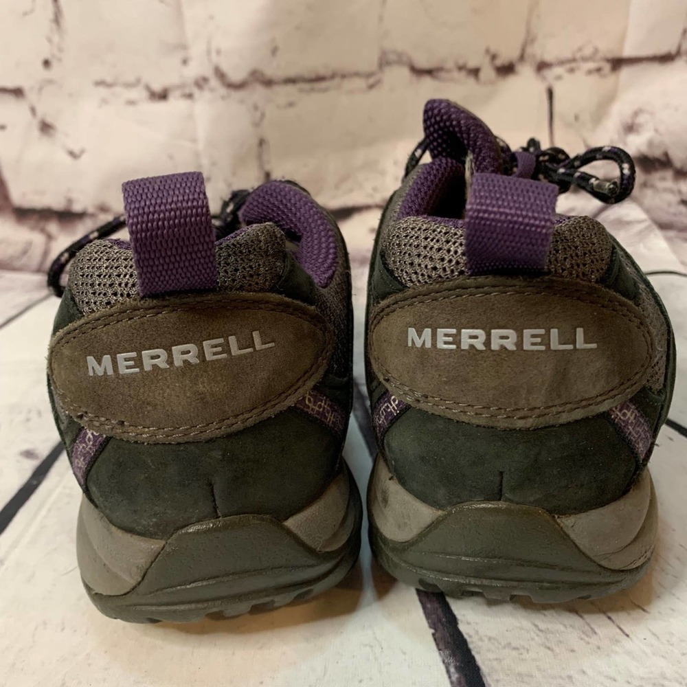 Women’s Merrell hiking shoes (size 7.5) - Picture 2 of 6